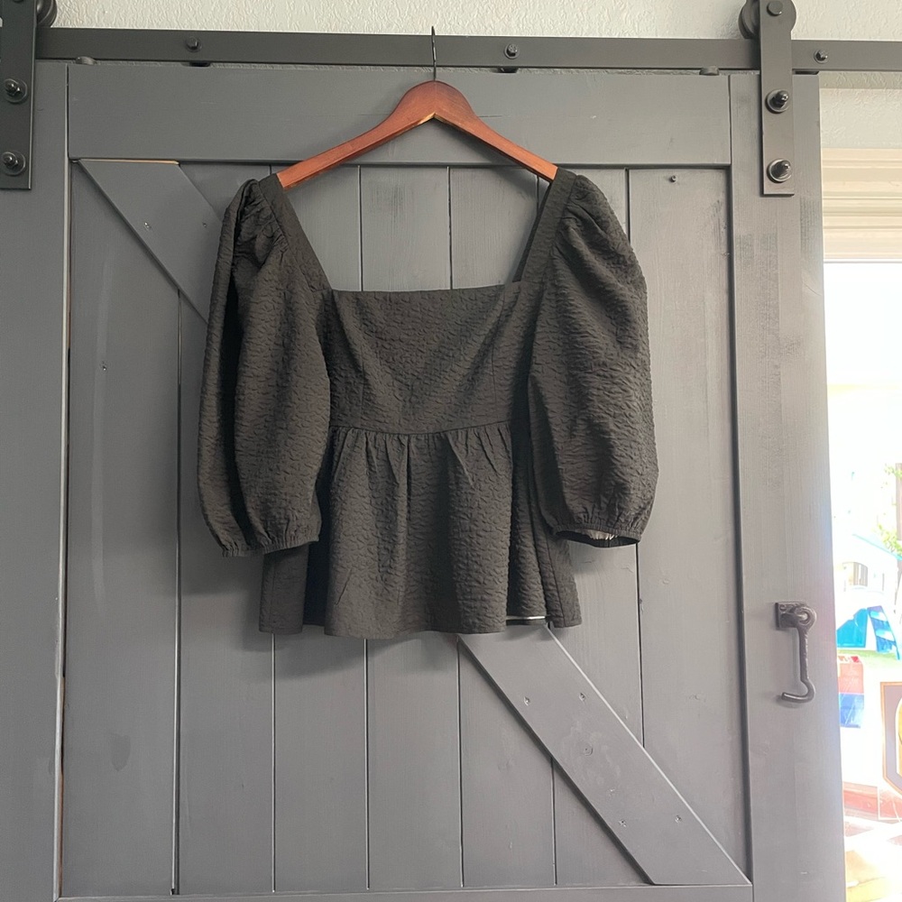 TCEC Black Square Neck Peplum Top with Puff Sleeves